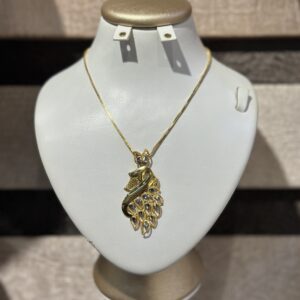 مدال طاووس نگیندار